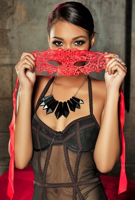 Cybergirl of the Month for February 2016 is Noelle