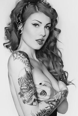 Girls like to flaunts their tattooed bodies
