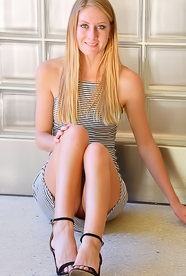 Sensual Jenni